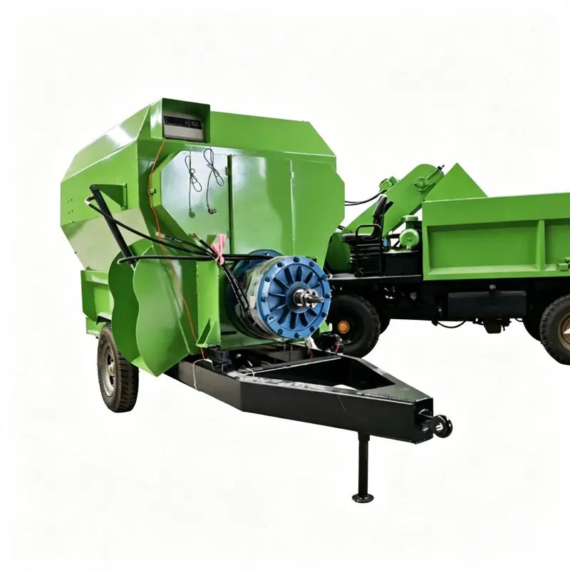 Tractor Traction Horizontal Feed Mixer