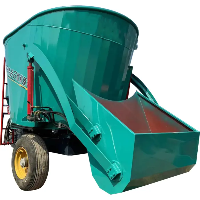 Tractor Pulled Vertical TMR Mixer — factory photo 5