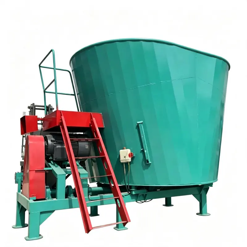 Vertical TMR Feed Mixer