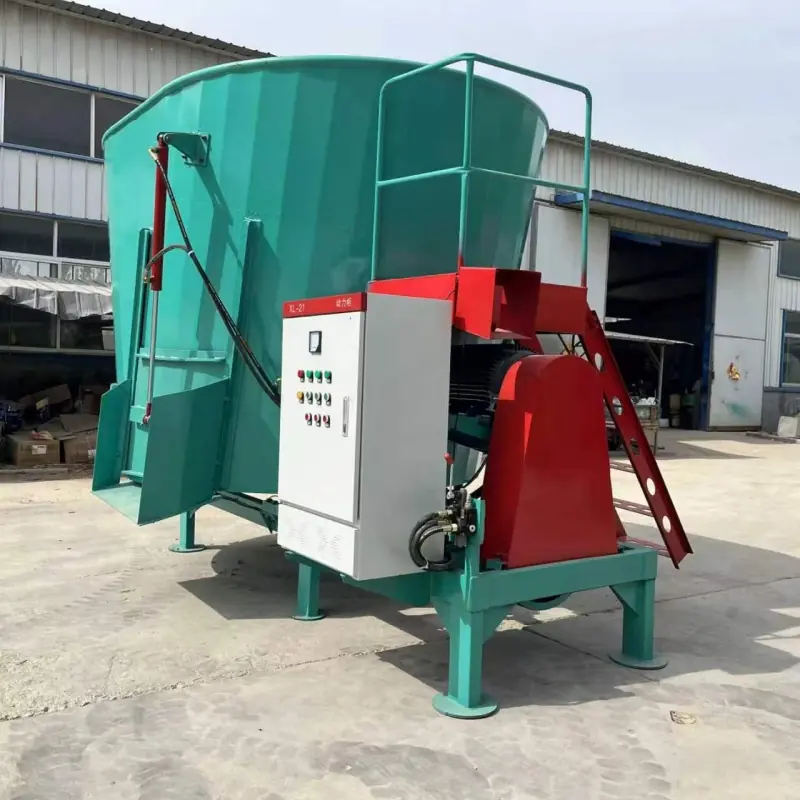 Vertical TMR Feed Mixer — factory photo 17